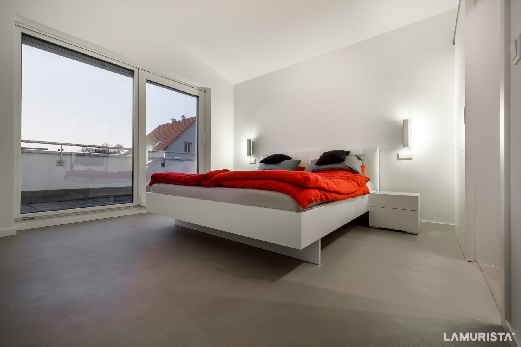 Lamurista_HardRock-PRO_03-1800x1200